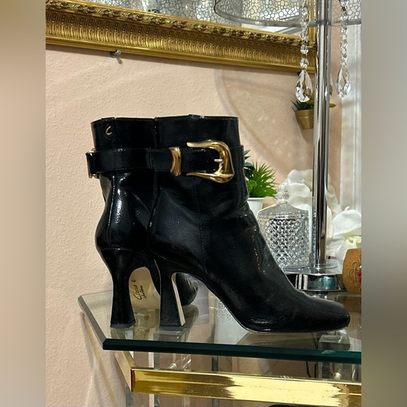 Circus by Sam Edelman Black Heeled Boots with Big Gold Buckle Size 8.5 - Picture 3 of 16